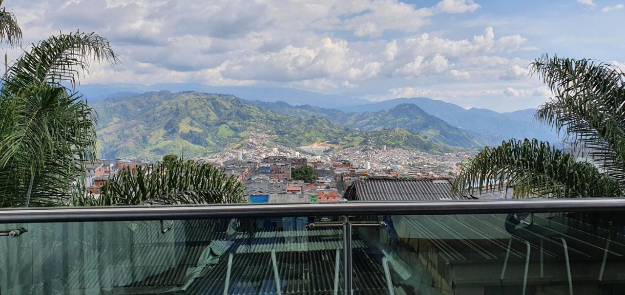 Hotel Dubai Manizales Buitenkant foto