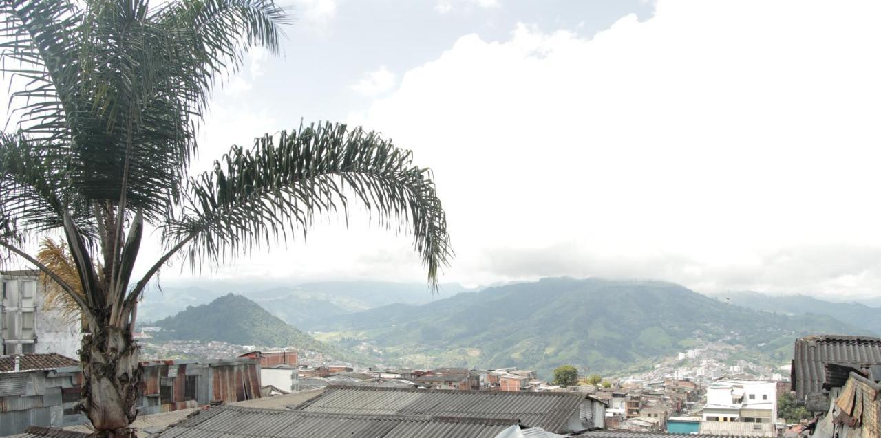 Hotel Dubai Manizales Buitenkant foto